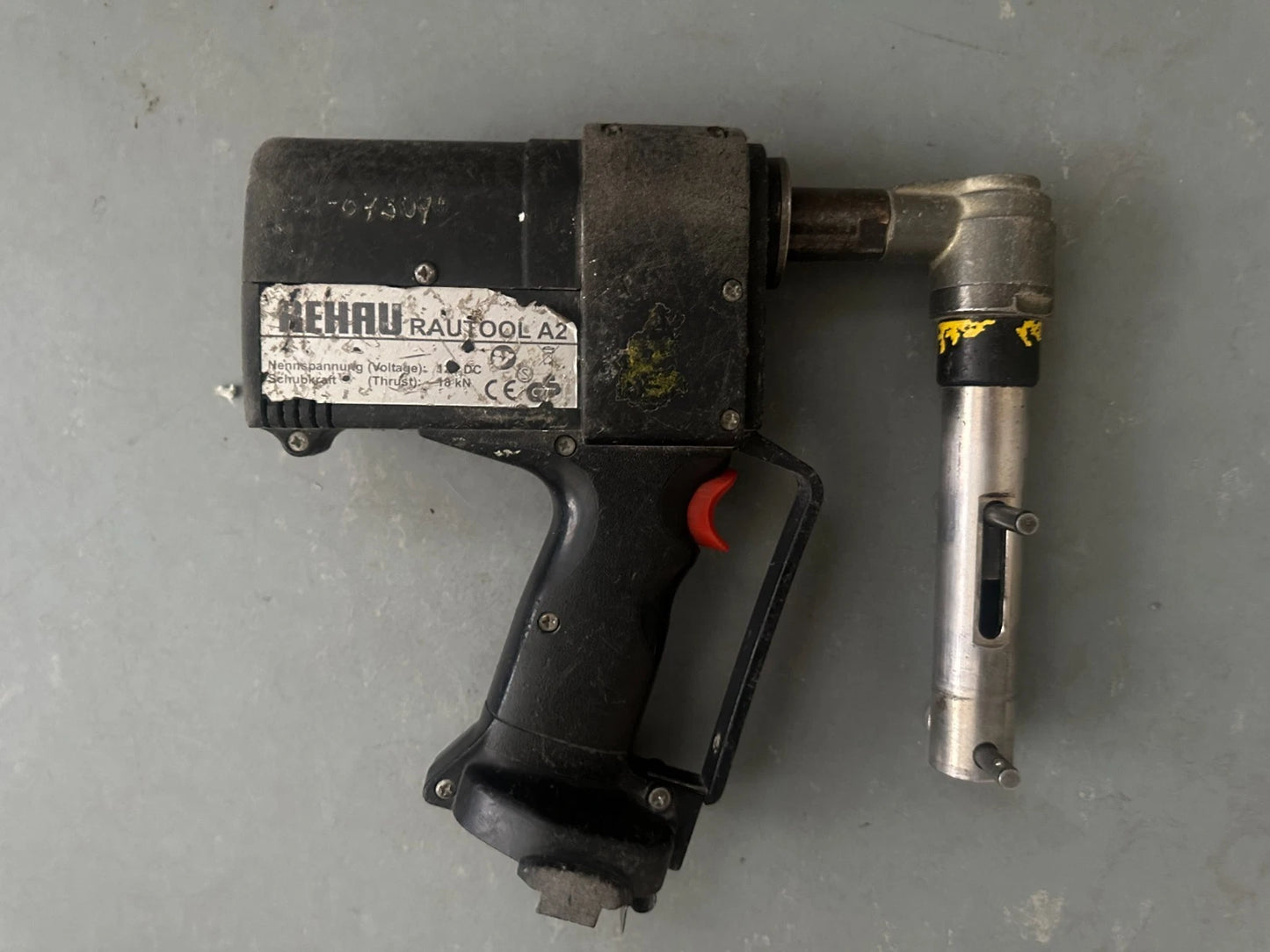 Rehau A2 Perstang Pers Persmachine Accu-schuifhulsapparaat SOLO