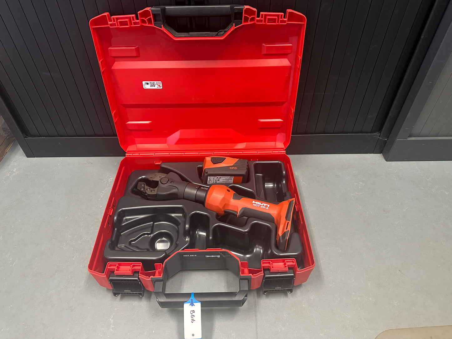 Hilti NCT 25-A draadloze hydraulische kabelknipper met knipkop