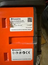 Husqvarna 1x B380X /4.0Ah/374.4Wh 1x oplader Husqvarna C900X/ Husqvarna BOX