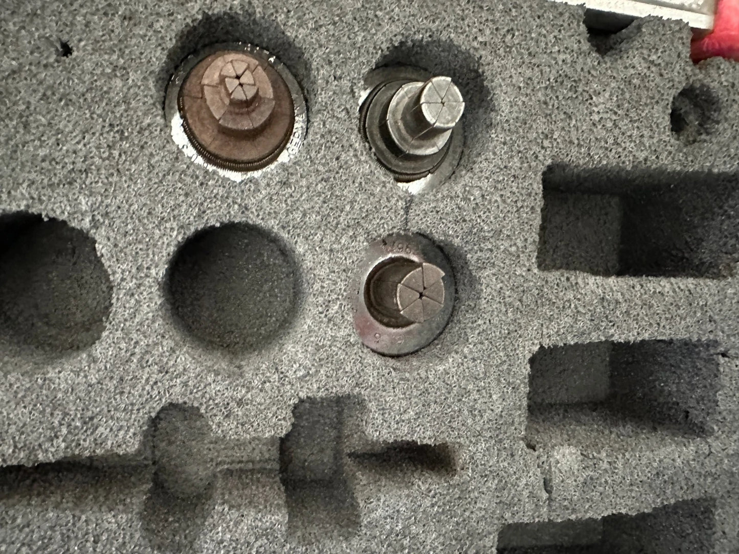 Rehau A2 krimptang, pers, krimpmachine, accuaangedreven schuifhulsgereedschap