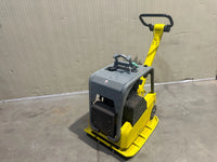 Wacker  DPU 3760 mit E-Start Rüttelplatte Vibrationsplatte
