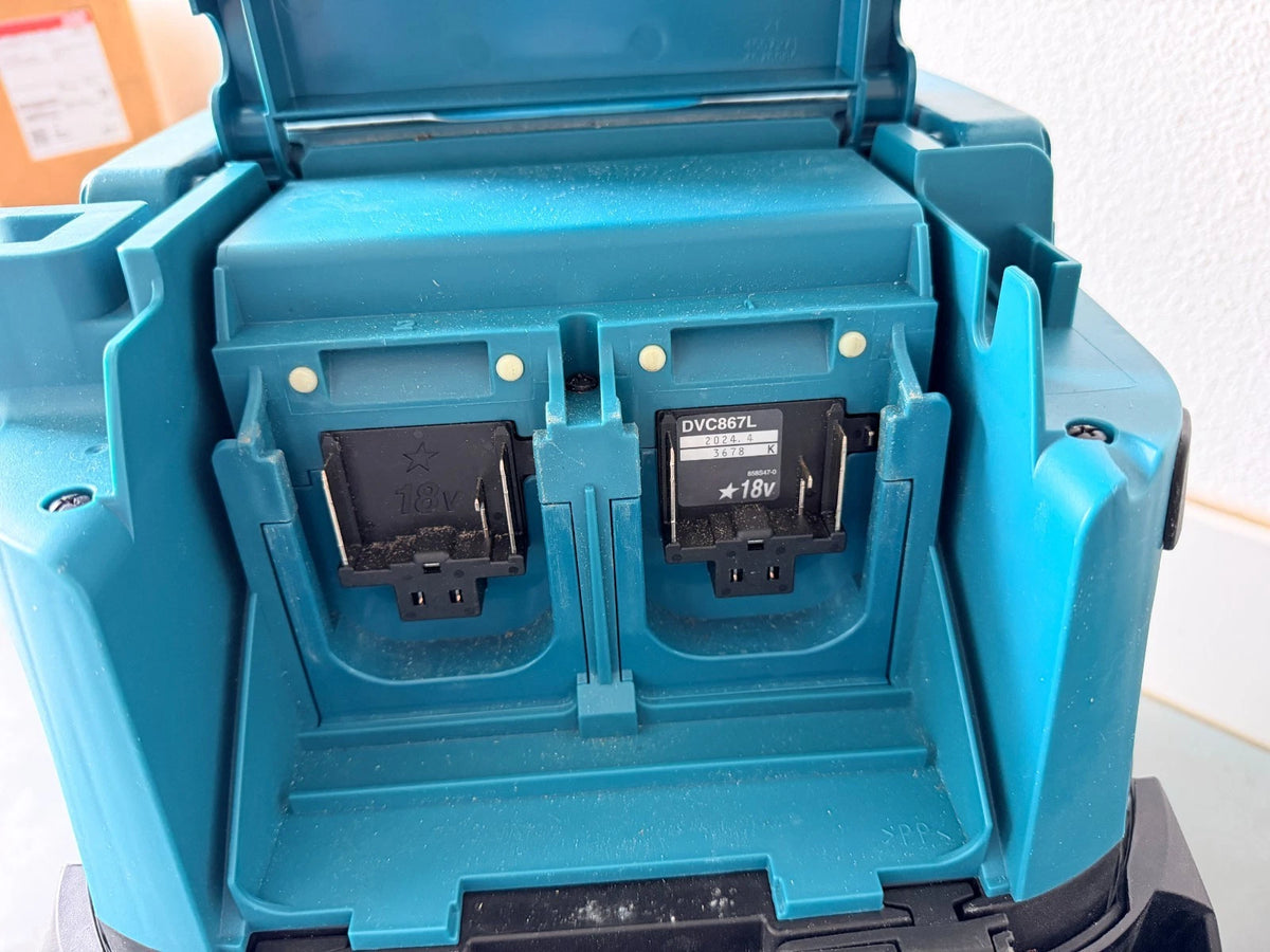 Makita DVC 867  L ohne Akku/Ladegerät Kabellos Bl LXT Klasse I Trocken Staubsaug