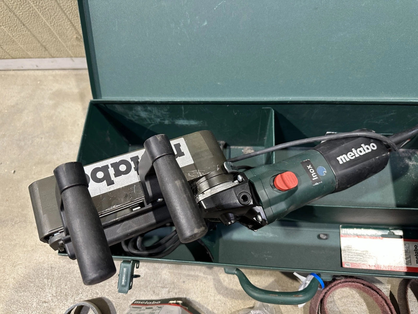 Metabo pijpband-/buizenschuurmachine RBE 9-60 nr. 61