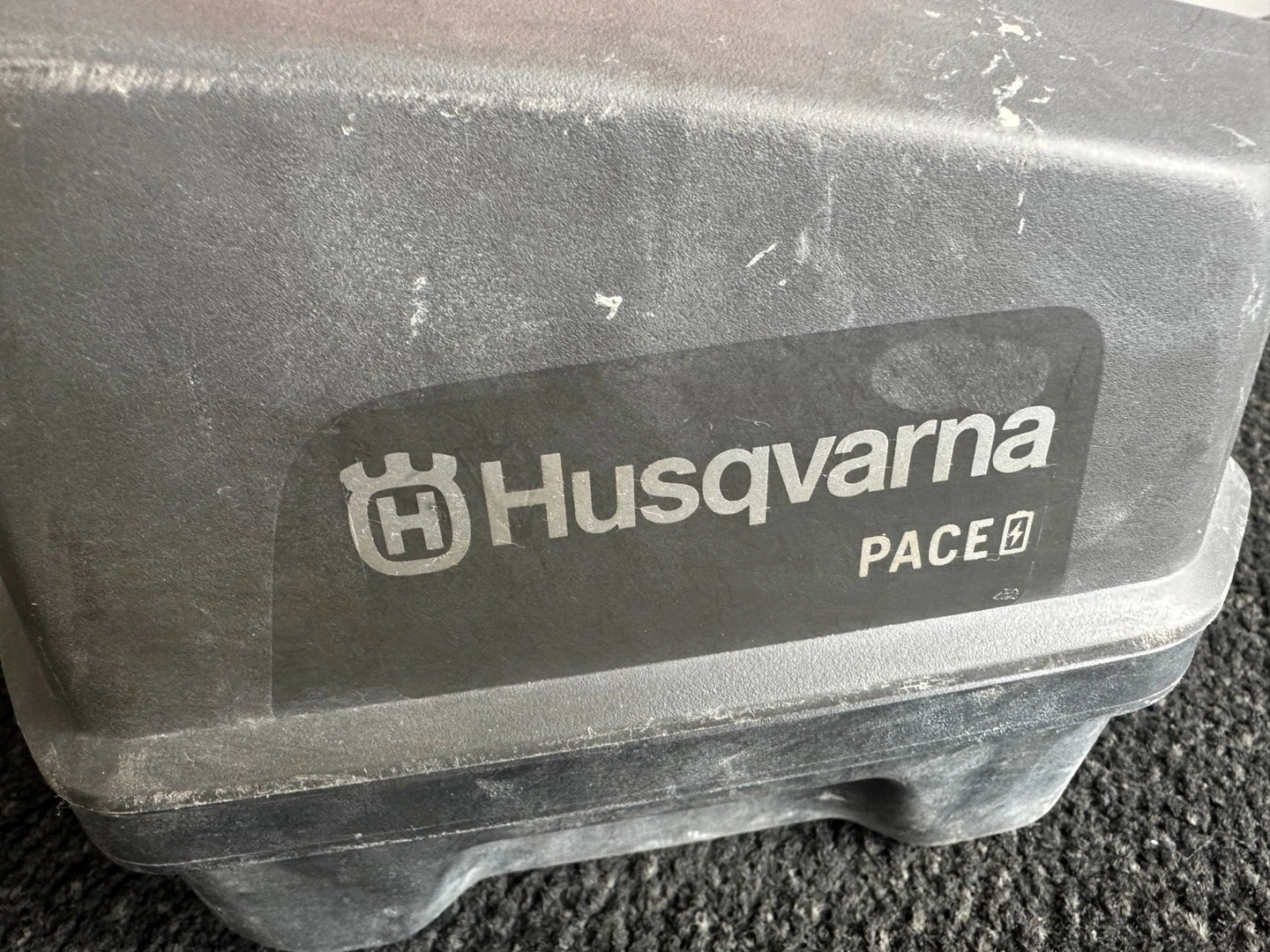 Husqvarna Akku Trennschleifer K1 PACE  inkl.Akku B750X+B380X+Ladegerät PACE 2024