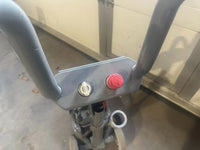 ---Diamantslijpmachine HTC GL270 Vloerslijpmachine 53kg. 4717