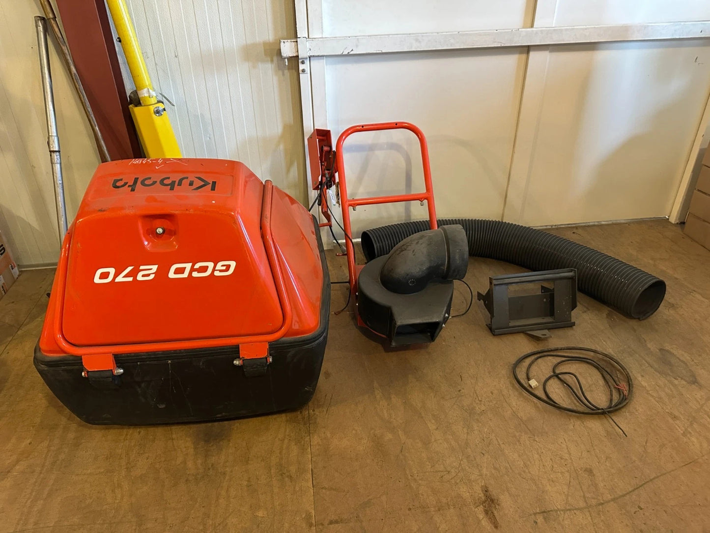 Kubota GCD 270 Grasopvangbak voor T-serie zitmaaiers T1880, T2080