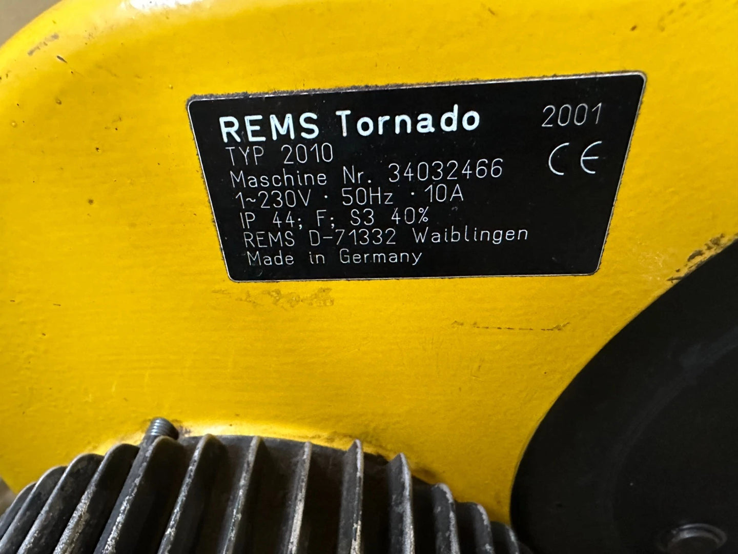Rems TORNADO 2010 T draadsnijmachine voor pijpdraad pijpsnijmachine