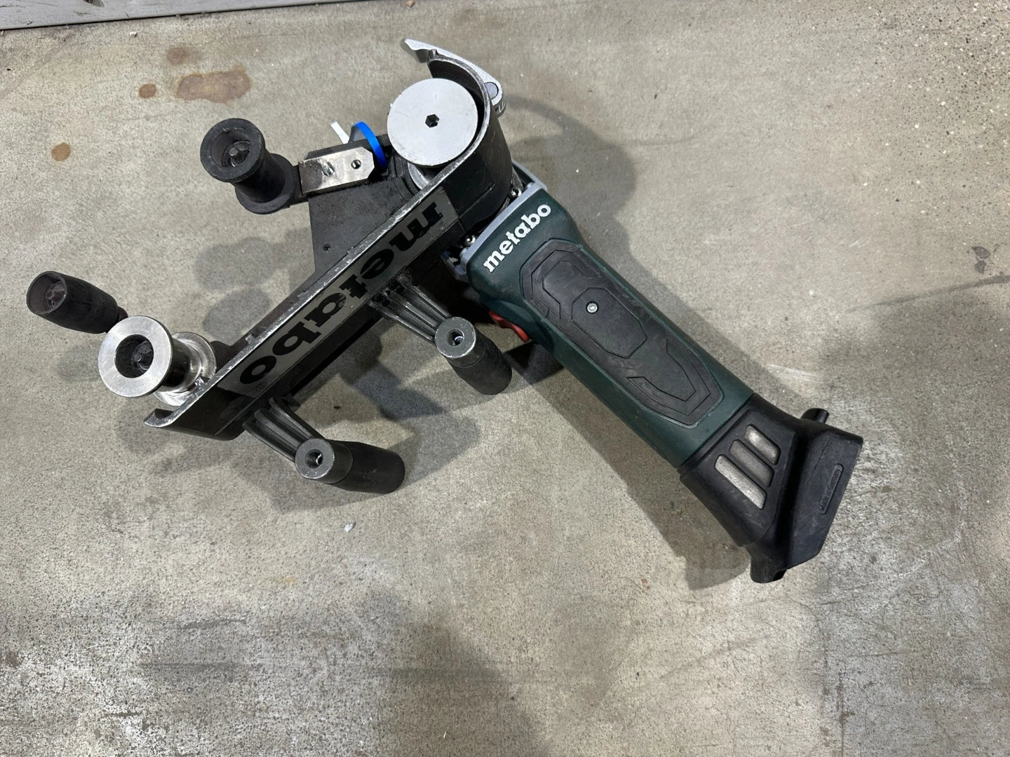 Metabo Accu Pijpbandenschuurmachine RB 18 LTX 60 18V, zonder accu/oplader nr. 94 4007430214171