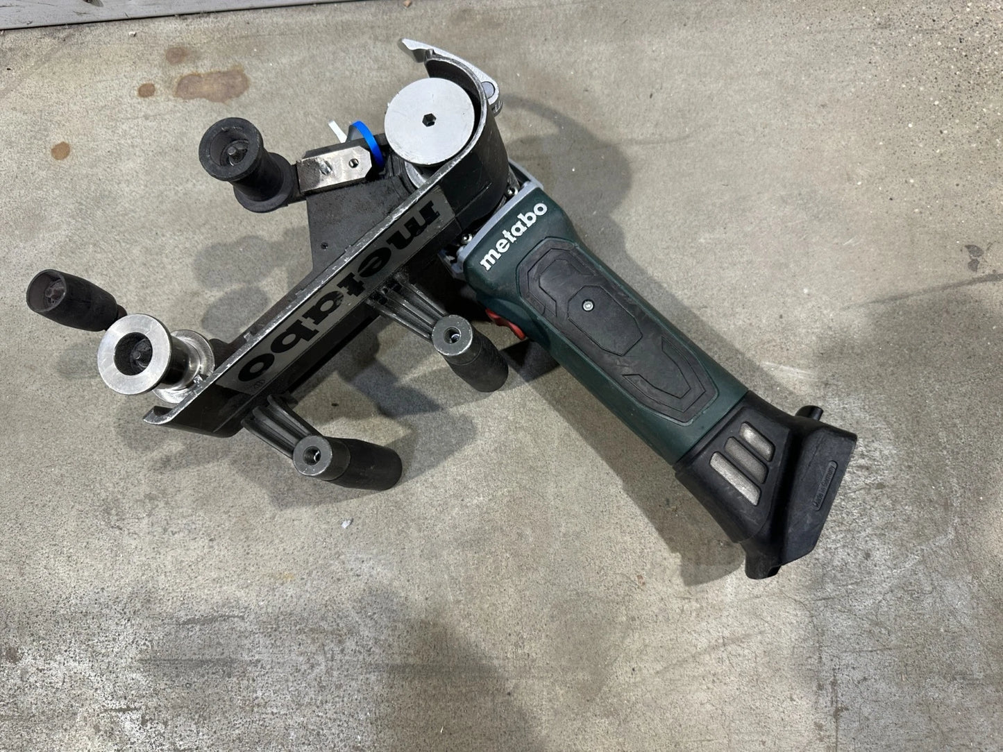 Metabo Accu Pijpbandenschuurmachine RB 18 LTX 60 18V, zonder accu/oplader nr. 94 4007430214171