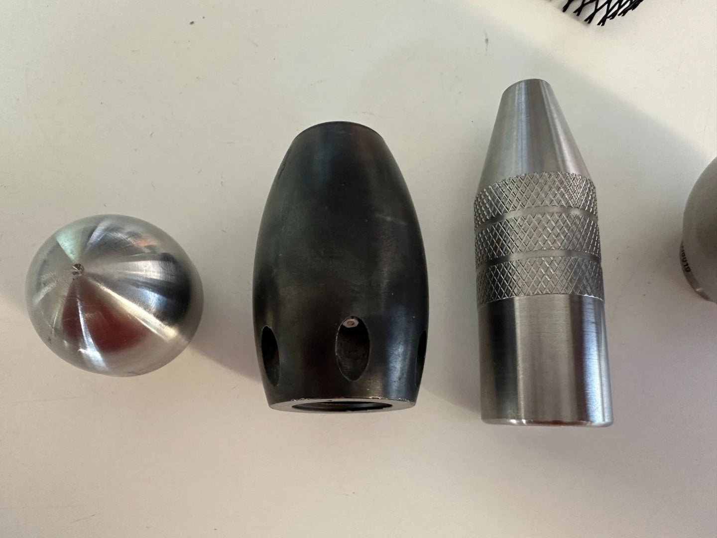 USB PIPEWOLF sproeikopsnijder voor pijpreinigingsmachines met een debiet van 60 l/min.