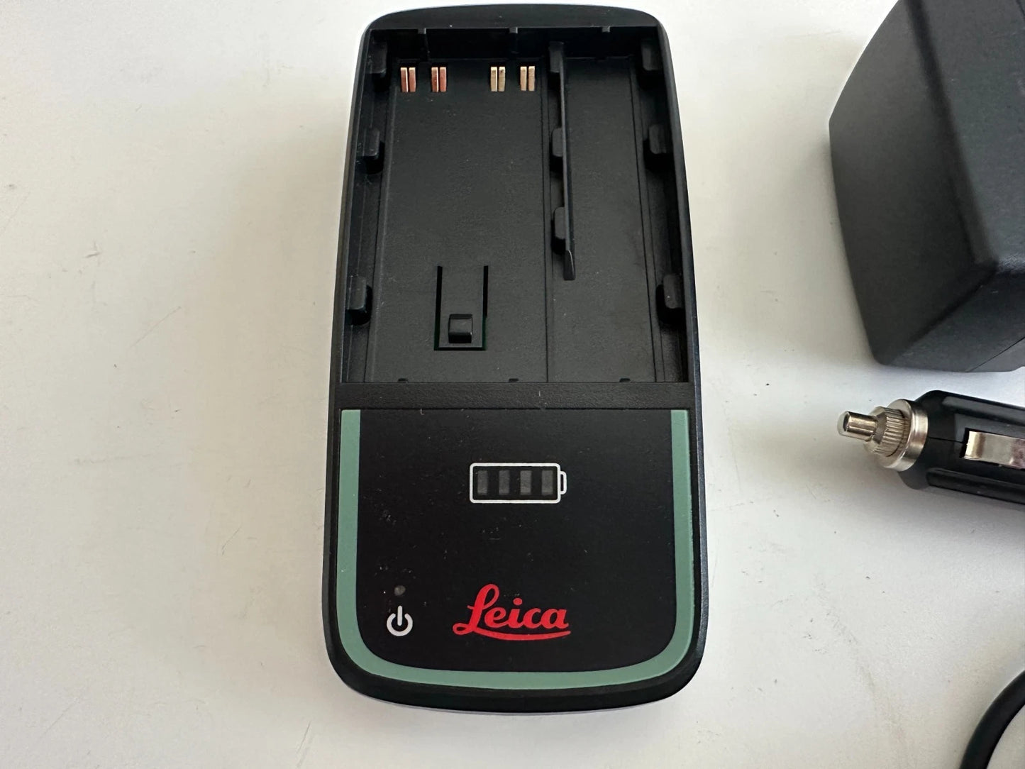 Leica Ladegerät GKL 311
