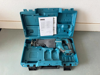 compare product Makita DJR 187 Akku-Säbelsäge