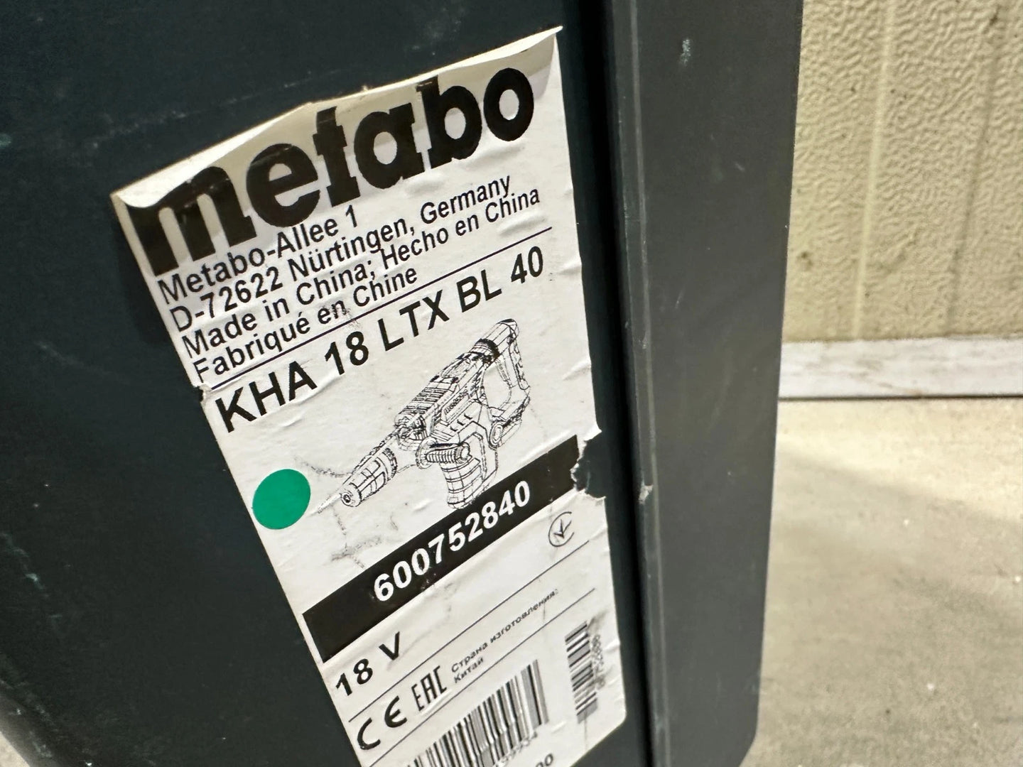 Metabo KHA 18 LTX BL 40 zonder accu & lader (600752840) Showmodel Nr. 65 4061792199934